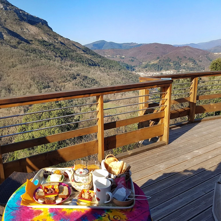 le petit déjeuner avec vue panoramique